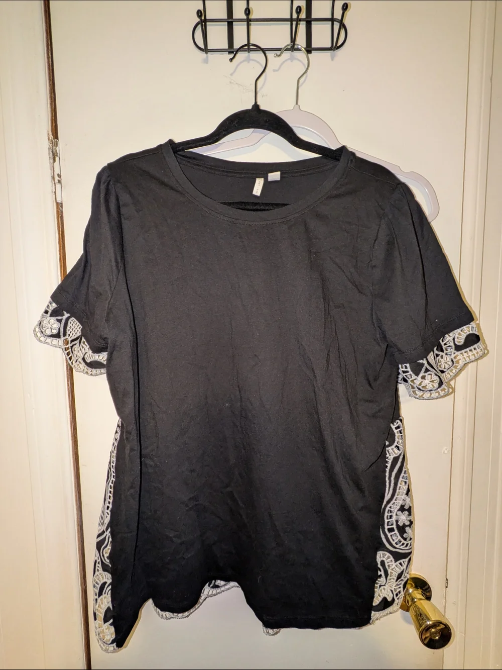 Cato Black Short Sleeve Topwith White Lace Trim